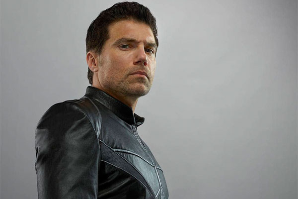 Actor Anson Mount